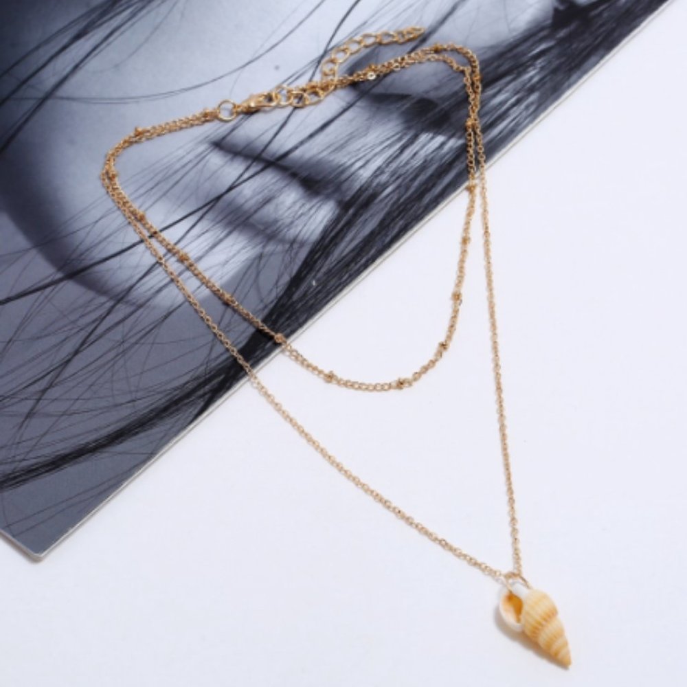 ๐โจ Shell Layered Necklace - Picture 3 of 4